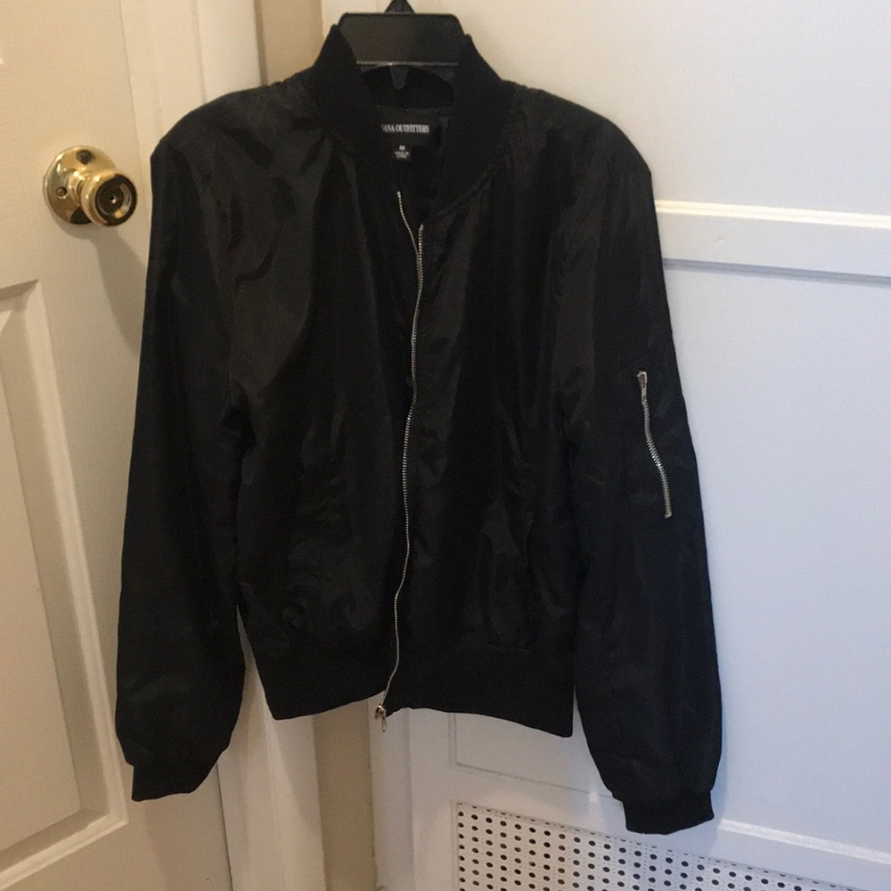 black bomber jacket